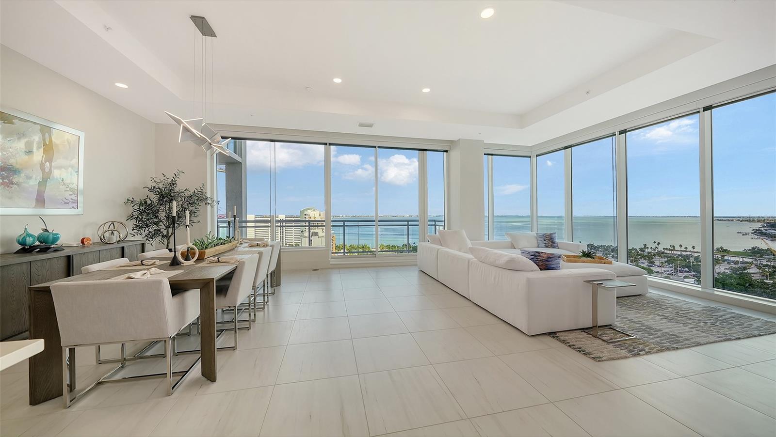 540 Tamiami Unit 1702, Sarasota, FL 34236