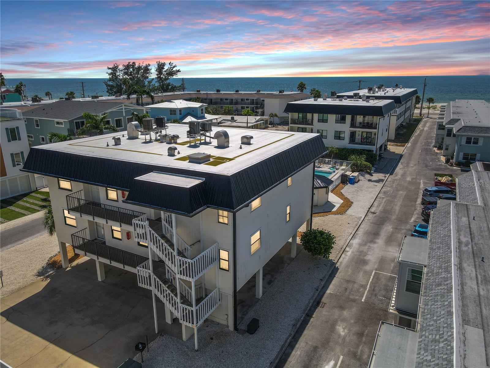 601 Gulf Unit 109, Bradenton Beach, FL 34217