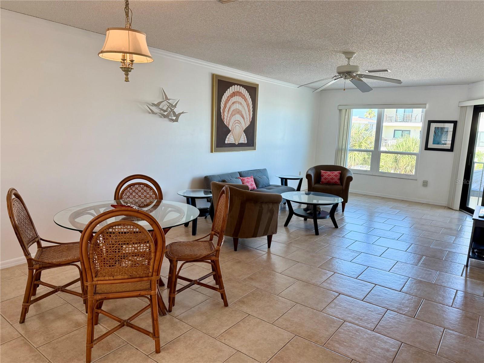 601 Gulf Unit 109, Bradenton Beach, FL 34217