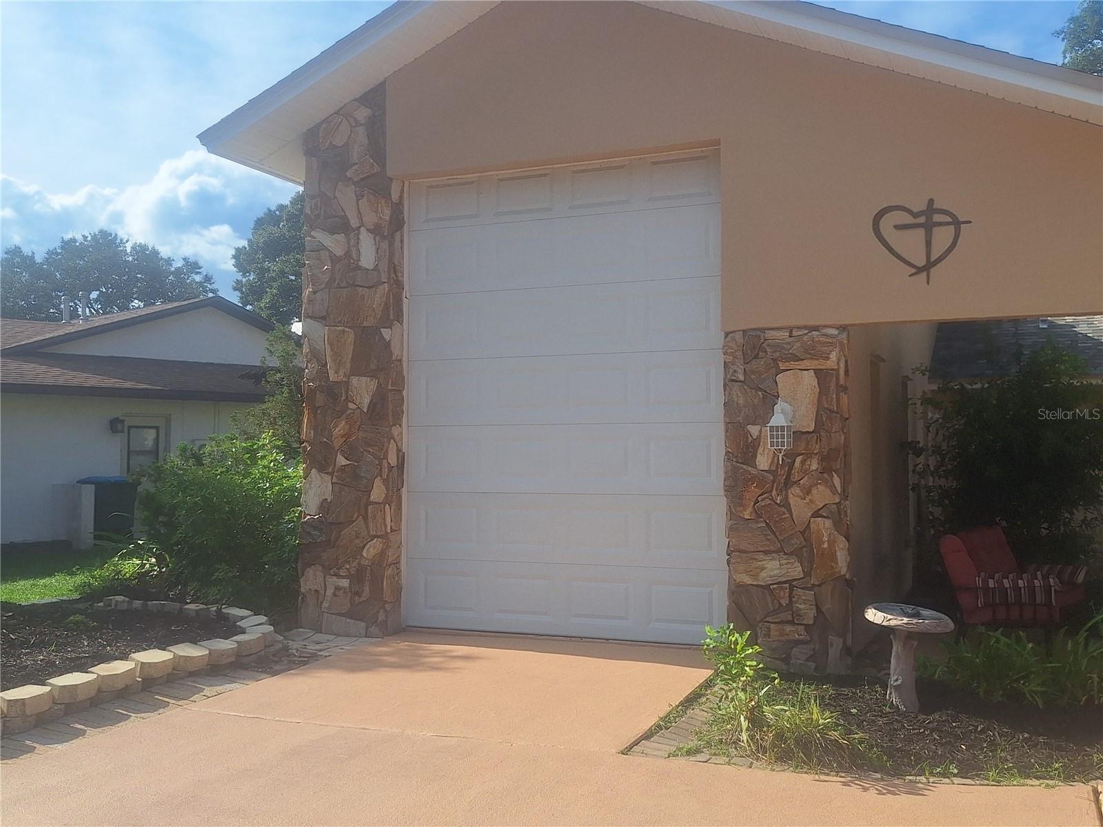 9613 Leeward, Largo, FL 33773