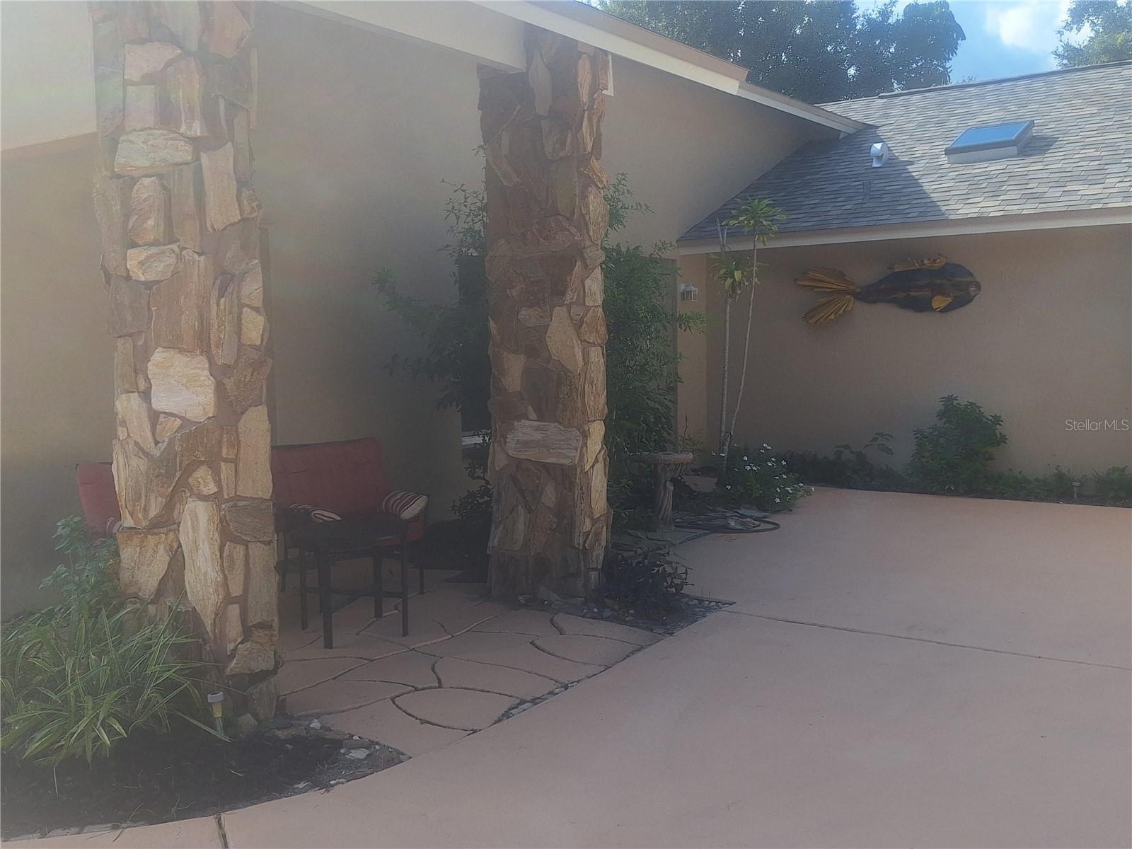 9613 Leeward, Largo, FL 33773