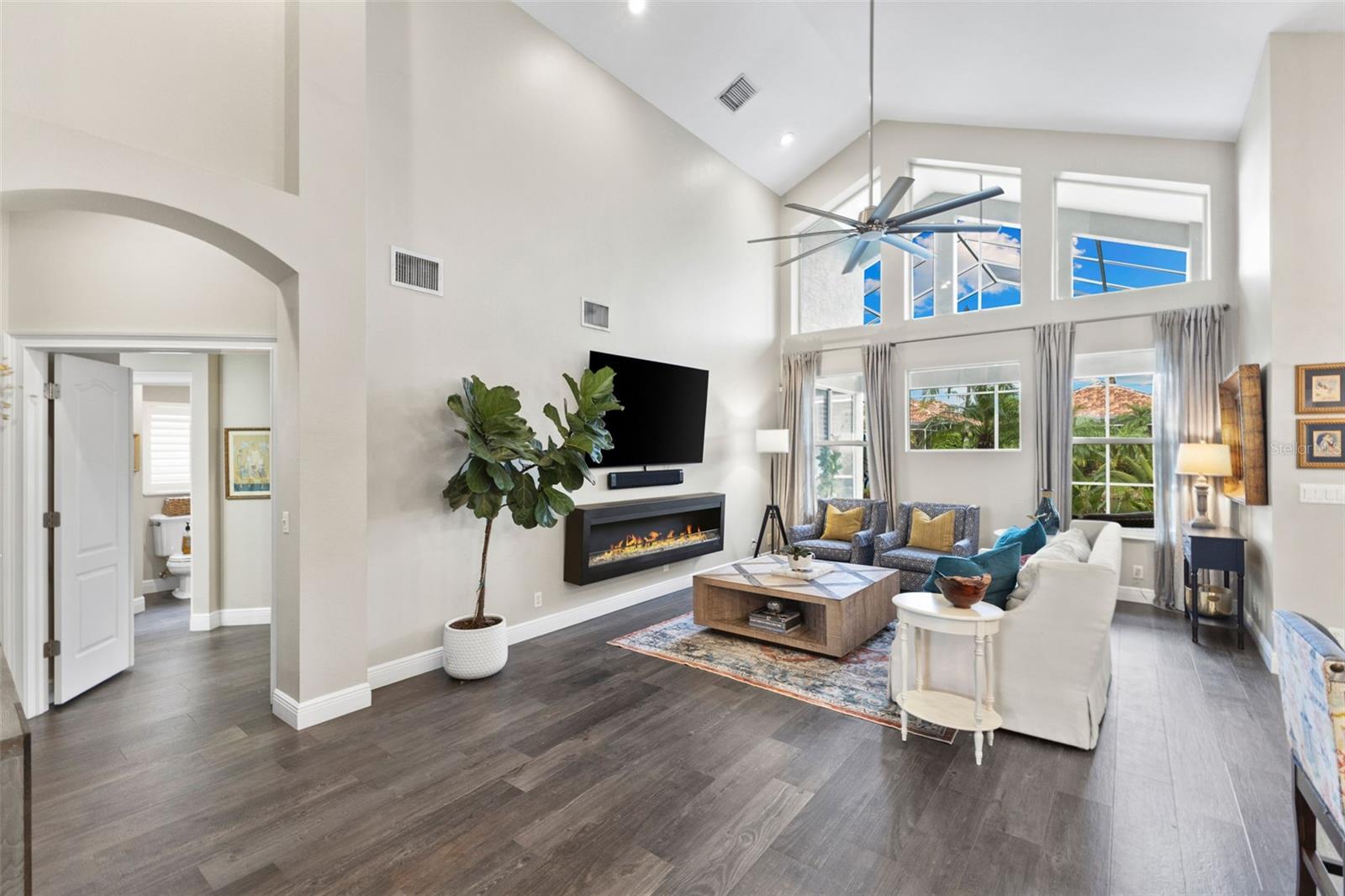 304 9th, Palmetto, FL 34221