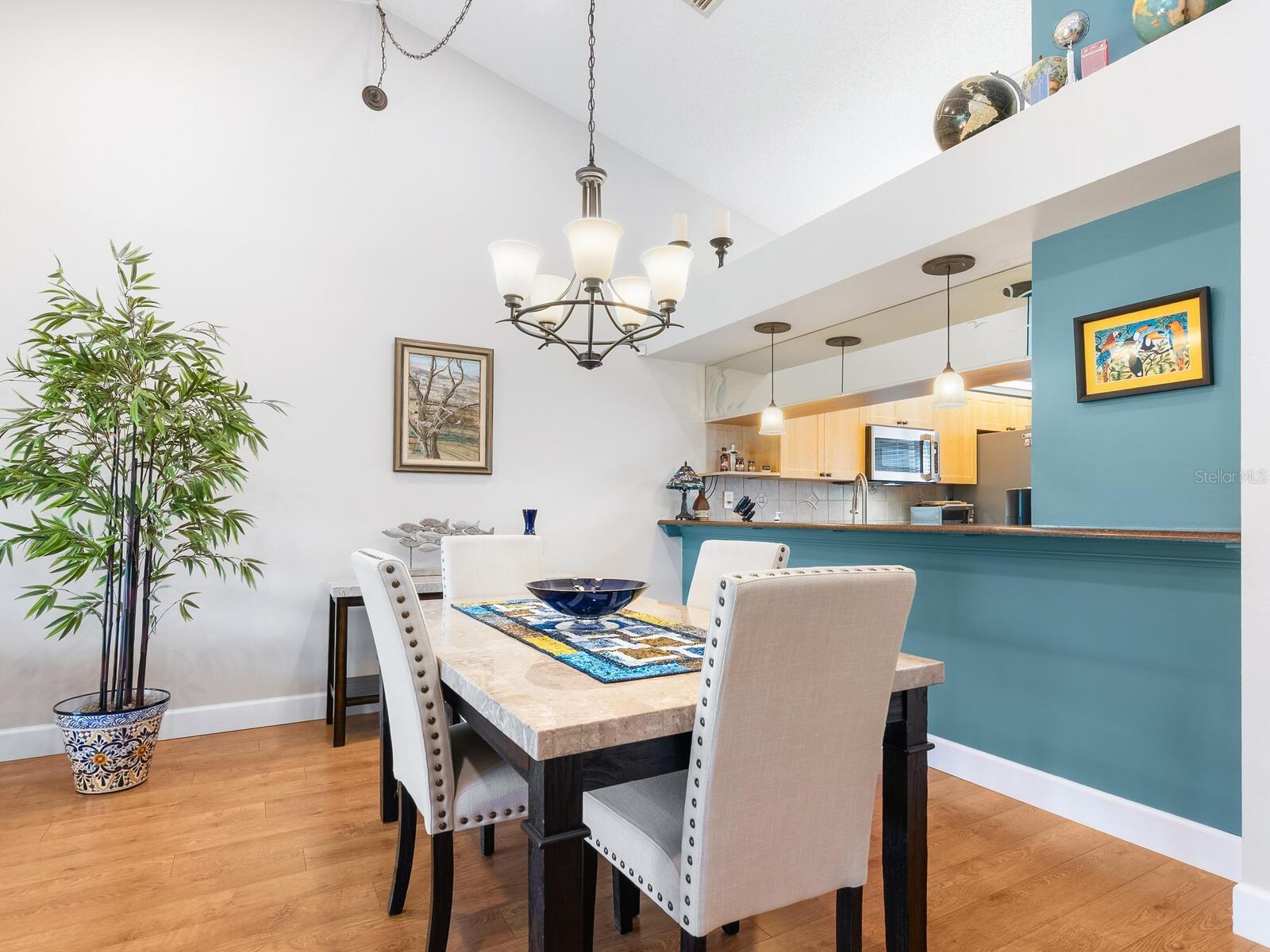 6103 Clubside Unit 6103, Sarasota, FL 34243