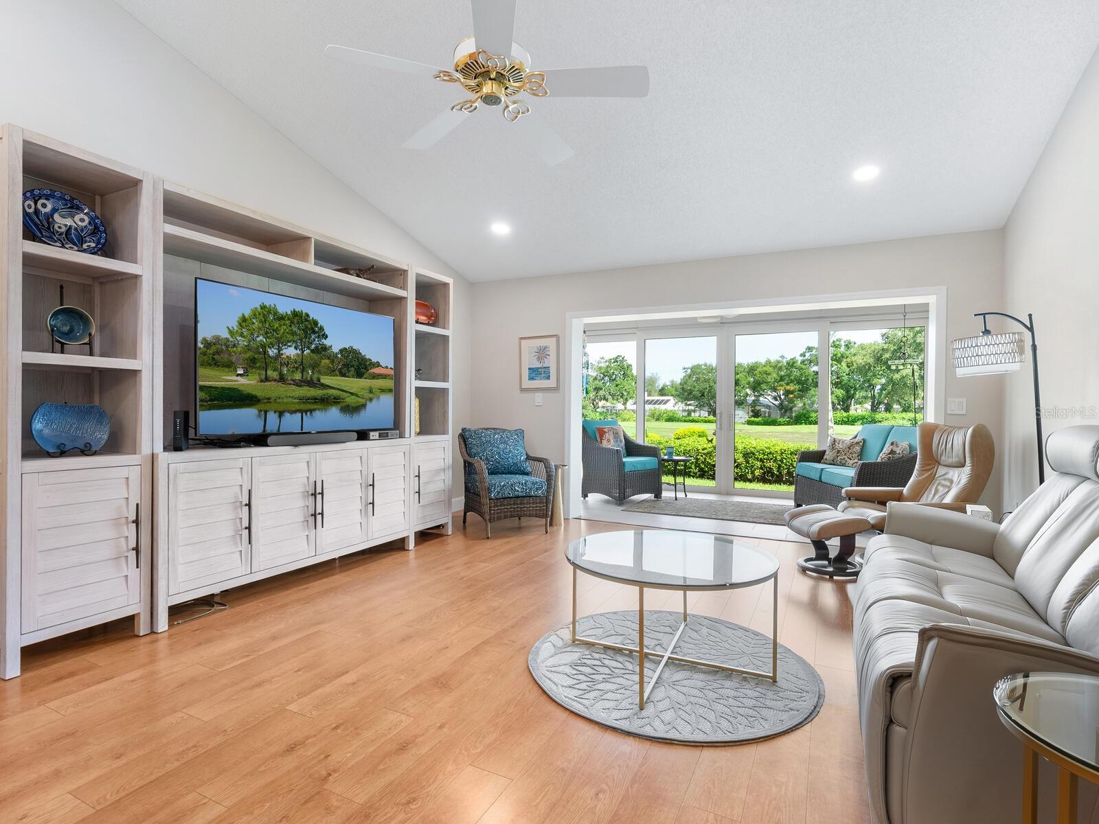 6103 Clubside Unit 6103, Sarasota, FL 34243