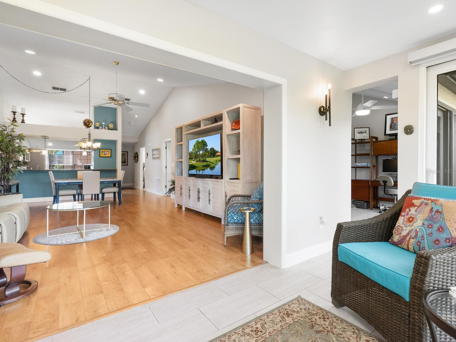 6103 Clubside Unit 6103, Sarasota, FL 34243
