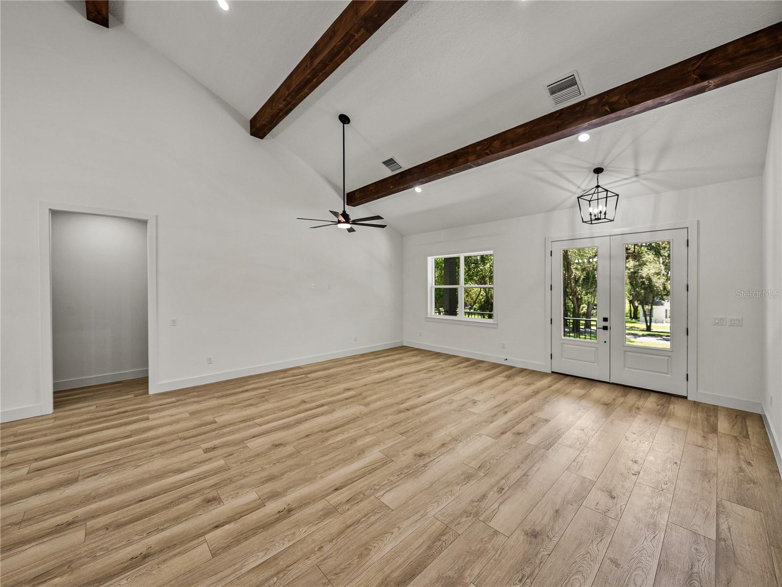 14069 Grandeur, Dade City, FL 33525