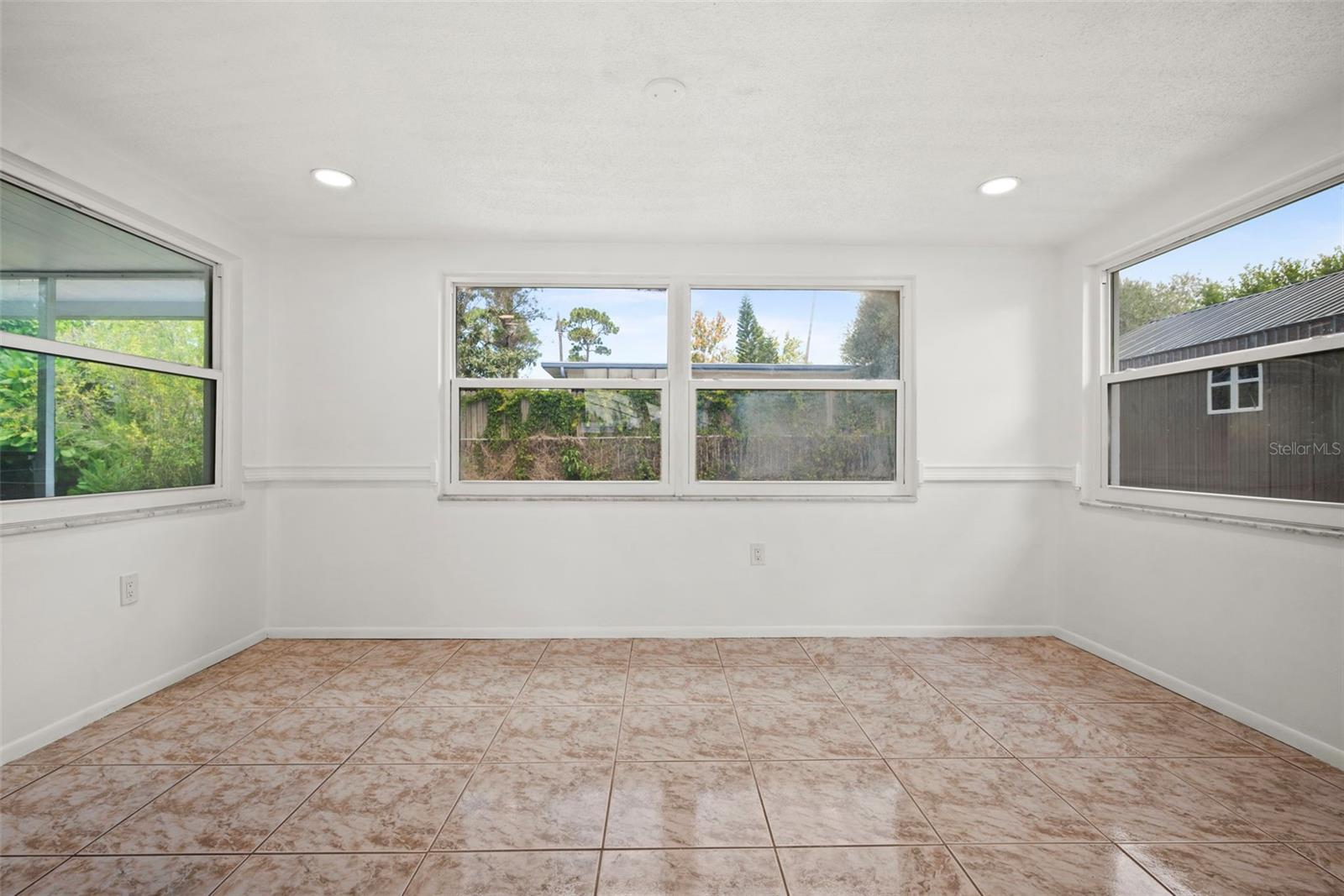 1010 Gulf, Tarpon Springs, FL 34689