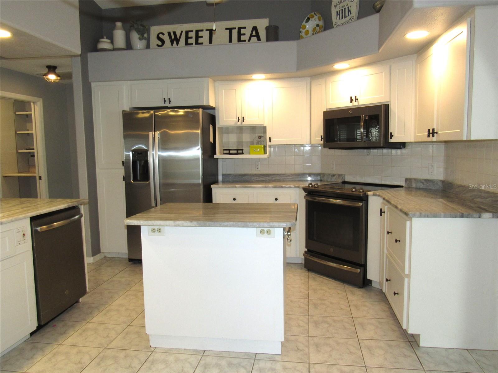 23081 Ambassador, Port Charlotte, FL 33954