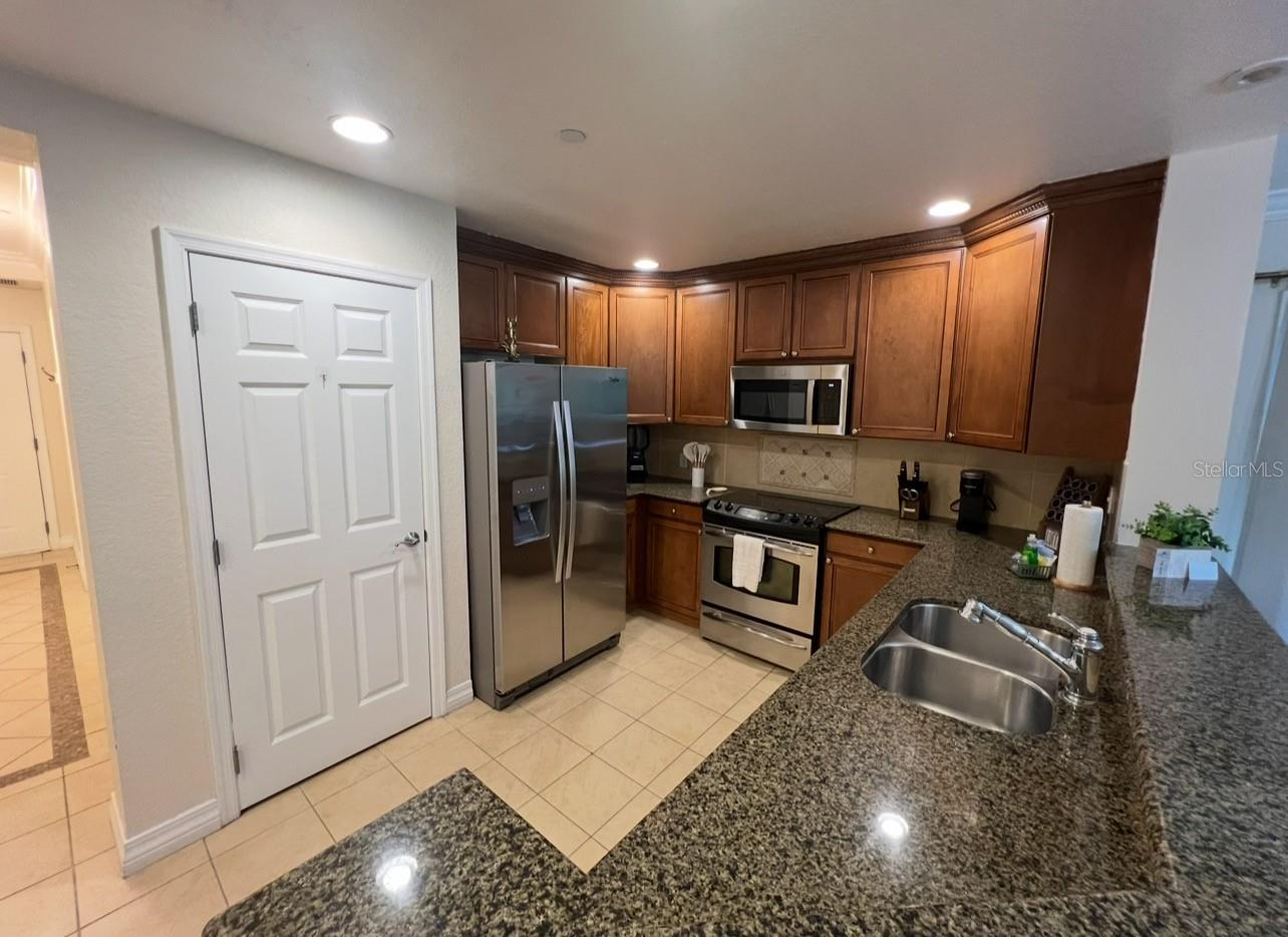 7612 Cabana Unit 101, Reunion, FL 34747