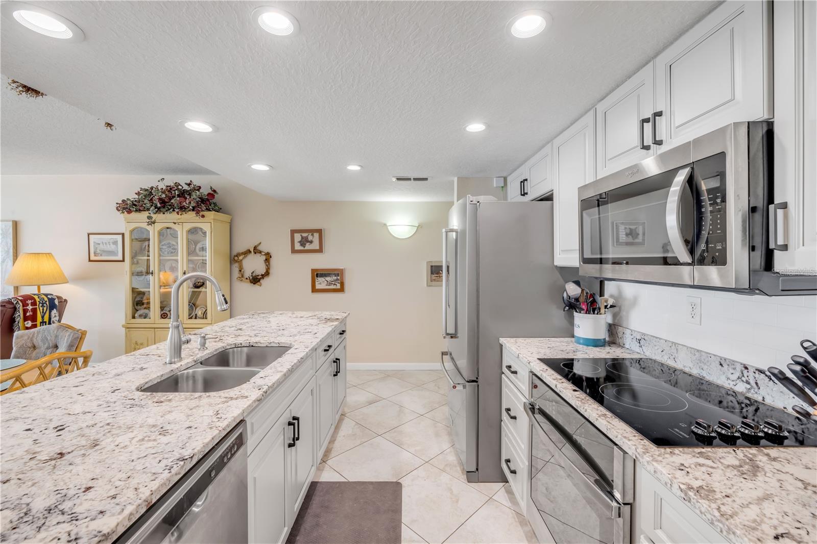 5203 Atlantic Unit 313b, New Smyrna Beach, FL 32169