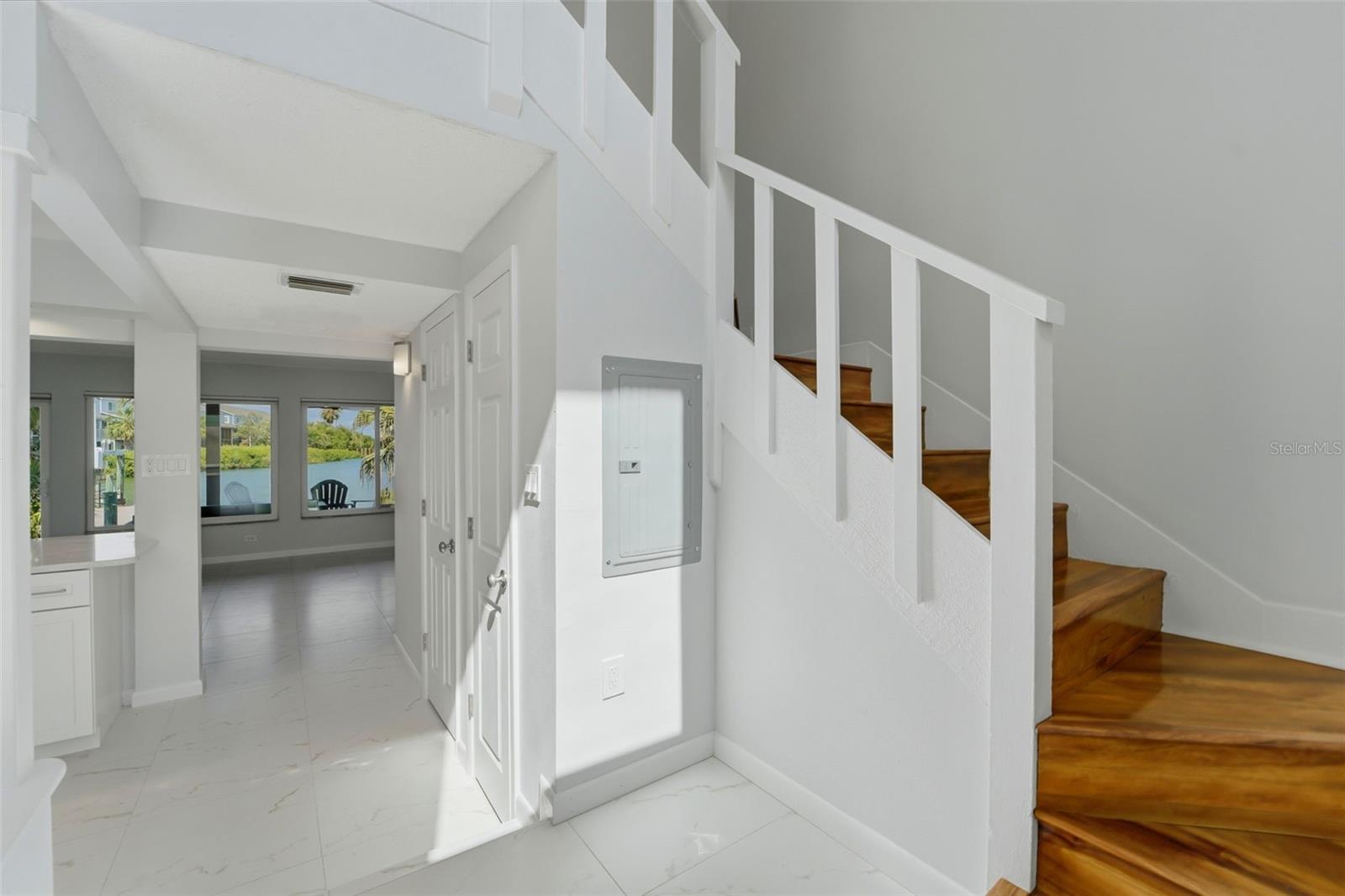 833 Gulf Unit 103, Indian Rocks Beach, FL 33785