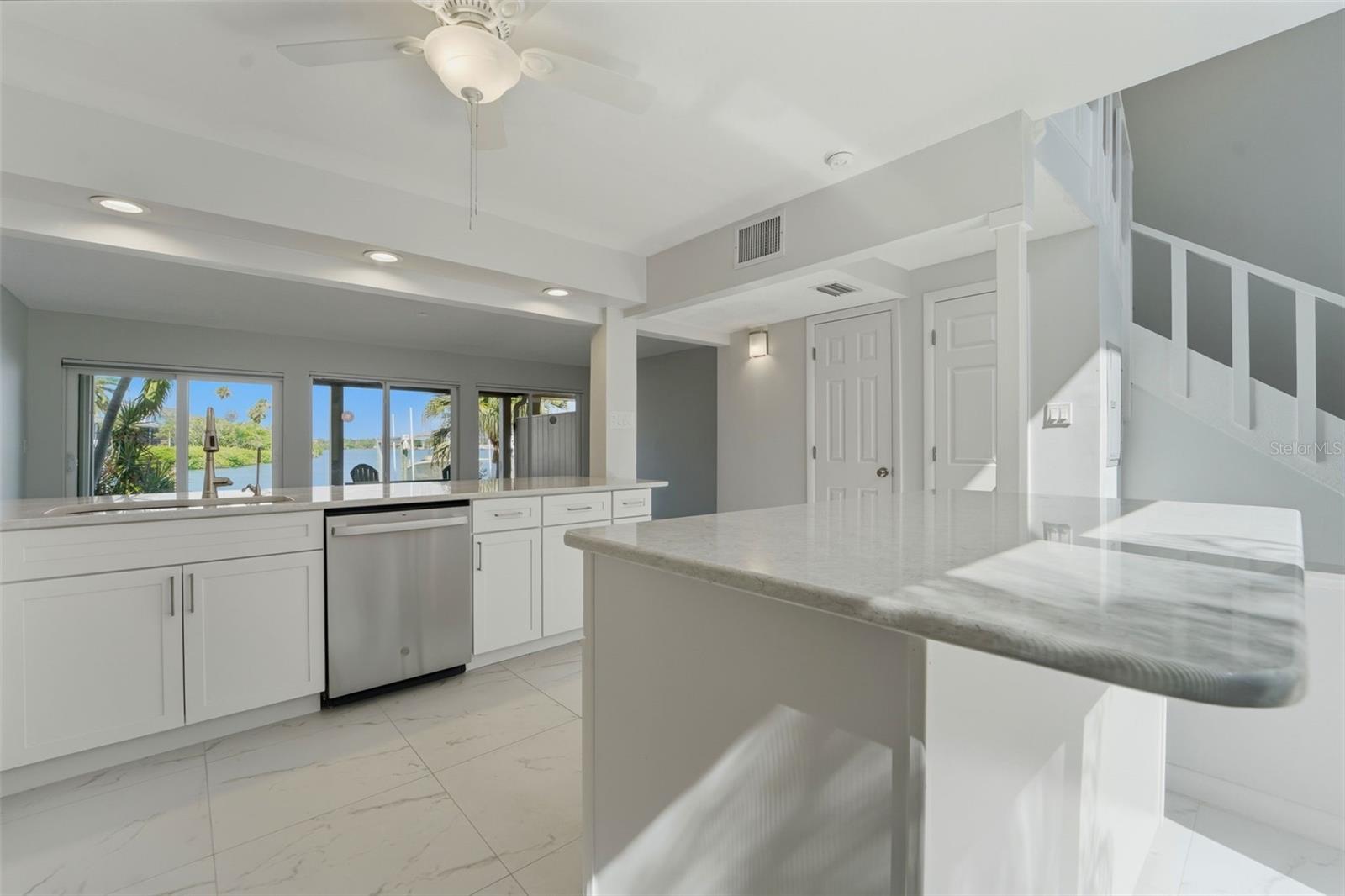 833 Gulf Unit 103, Indian Rocks Beach, FL 33785