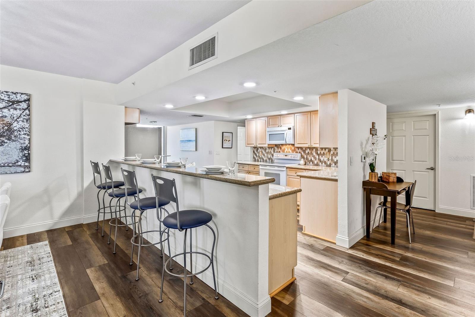 3145 Atlantic Unit 405, Daytona Beach Shores, FL 32118