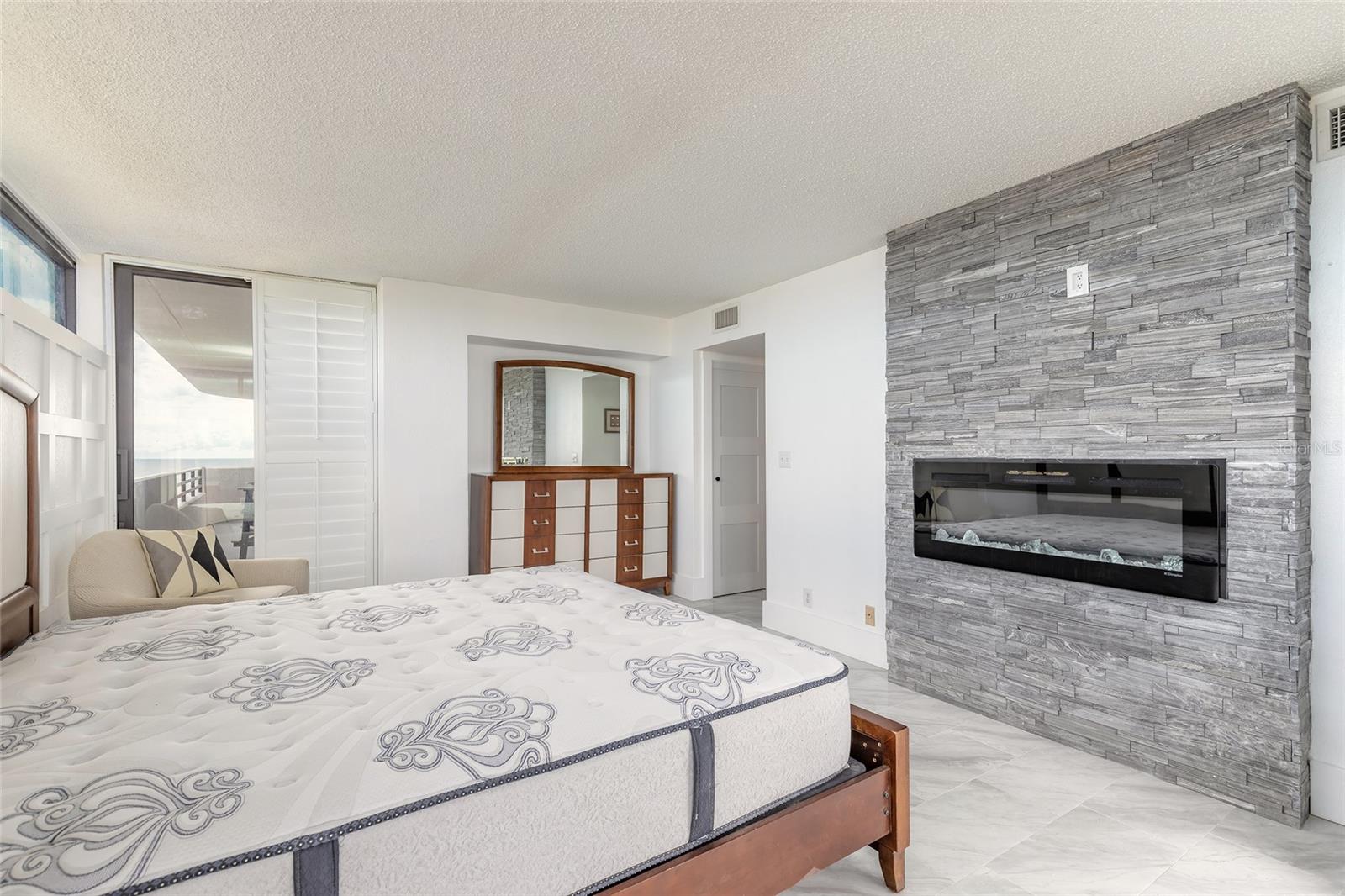 1420 Atlantic Unit 601, Daytona Beach, FL 32118
