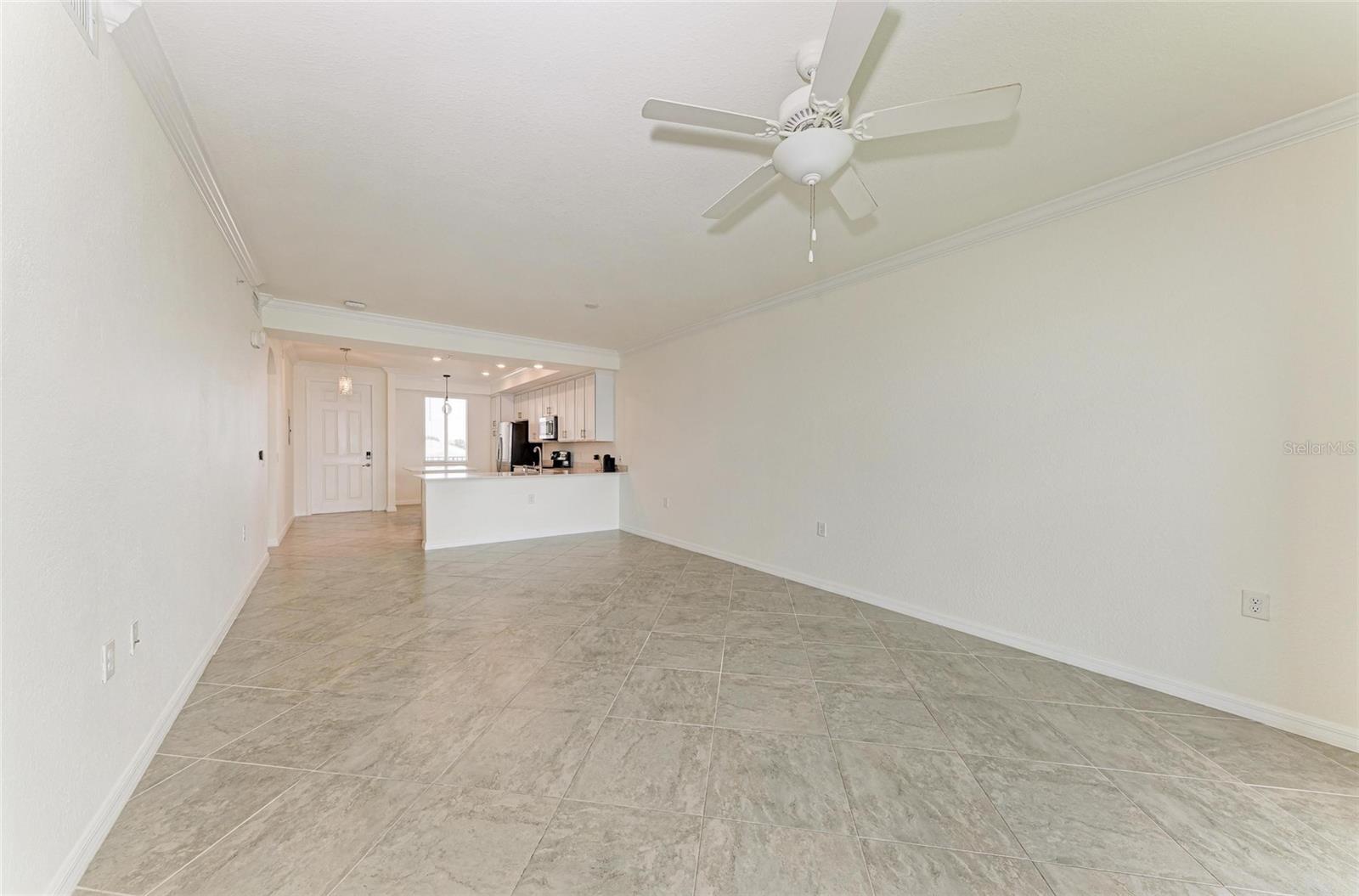 1010 Tidewater Shores Unit 304, Bradenton, FL 34208