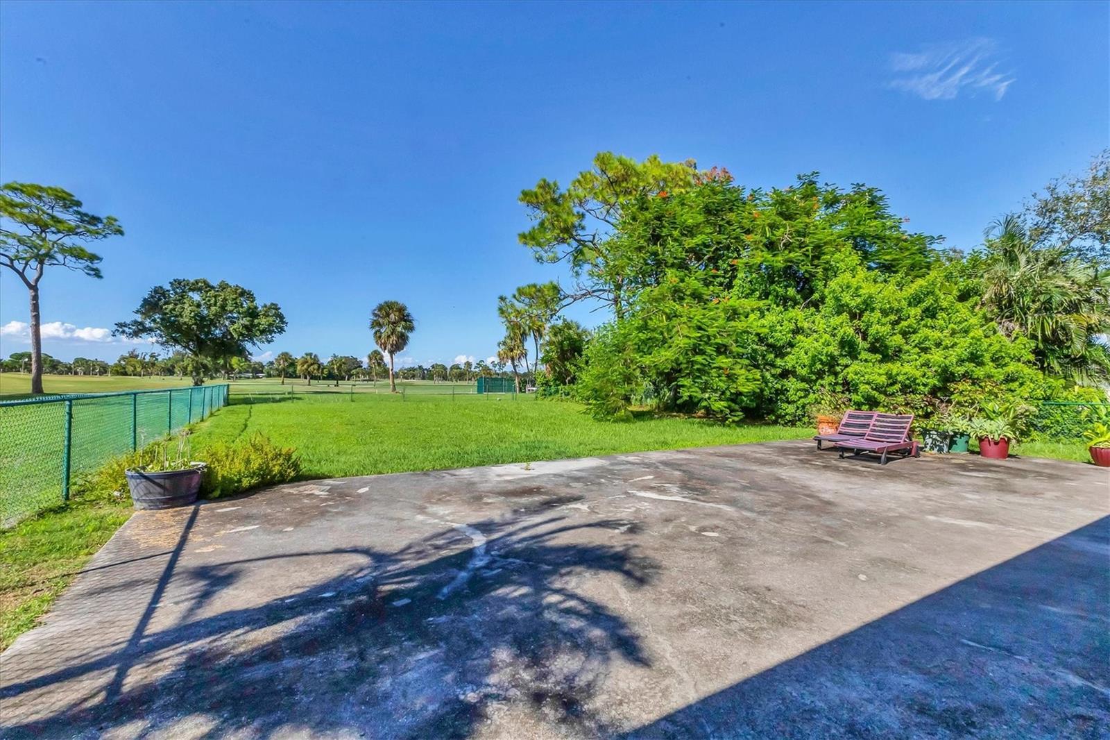 4704 18th, Bradenton, FL 34209