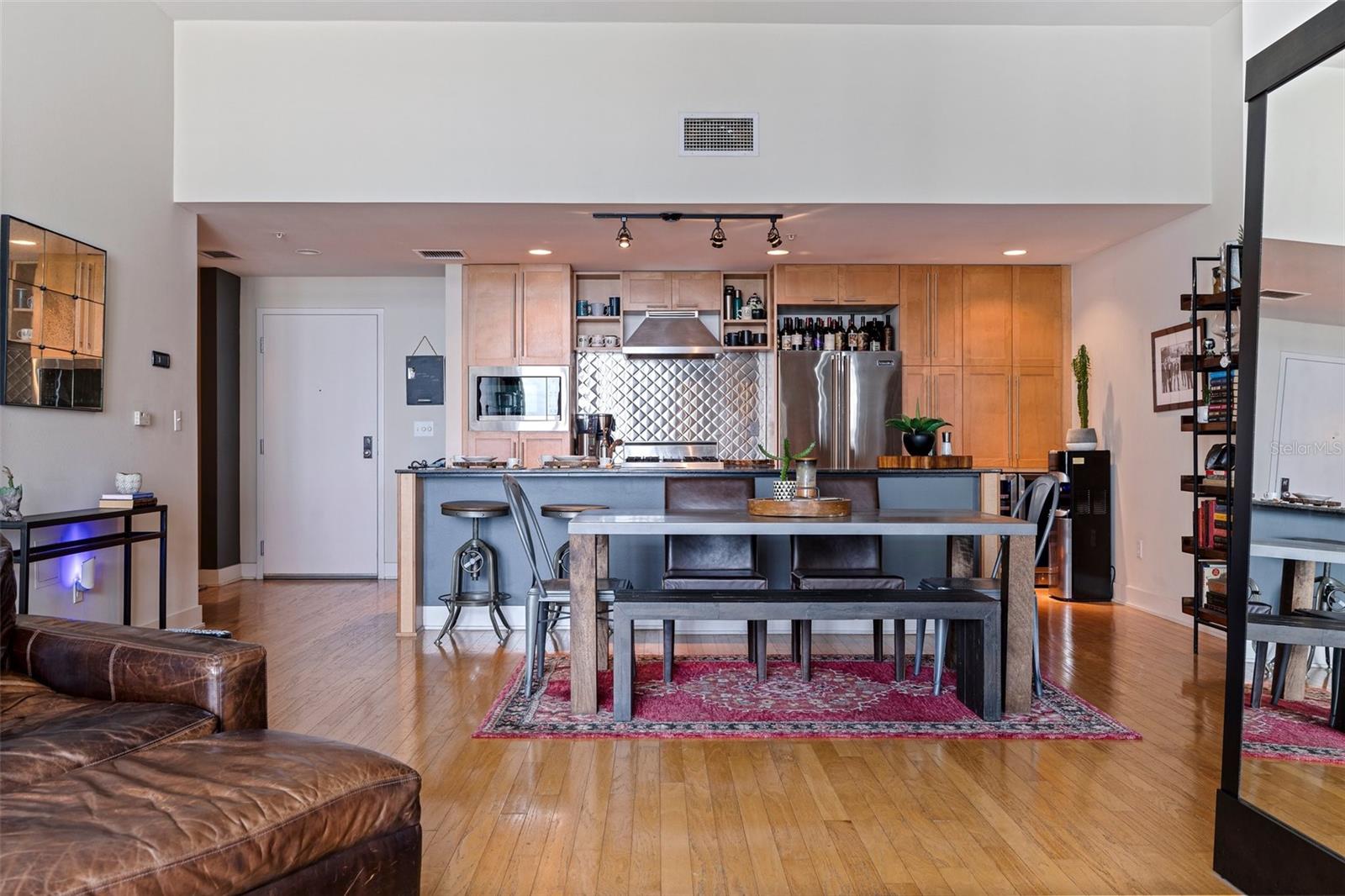 1208 Kennedy Unit 831, Tampa, FL 33602
