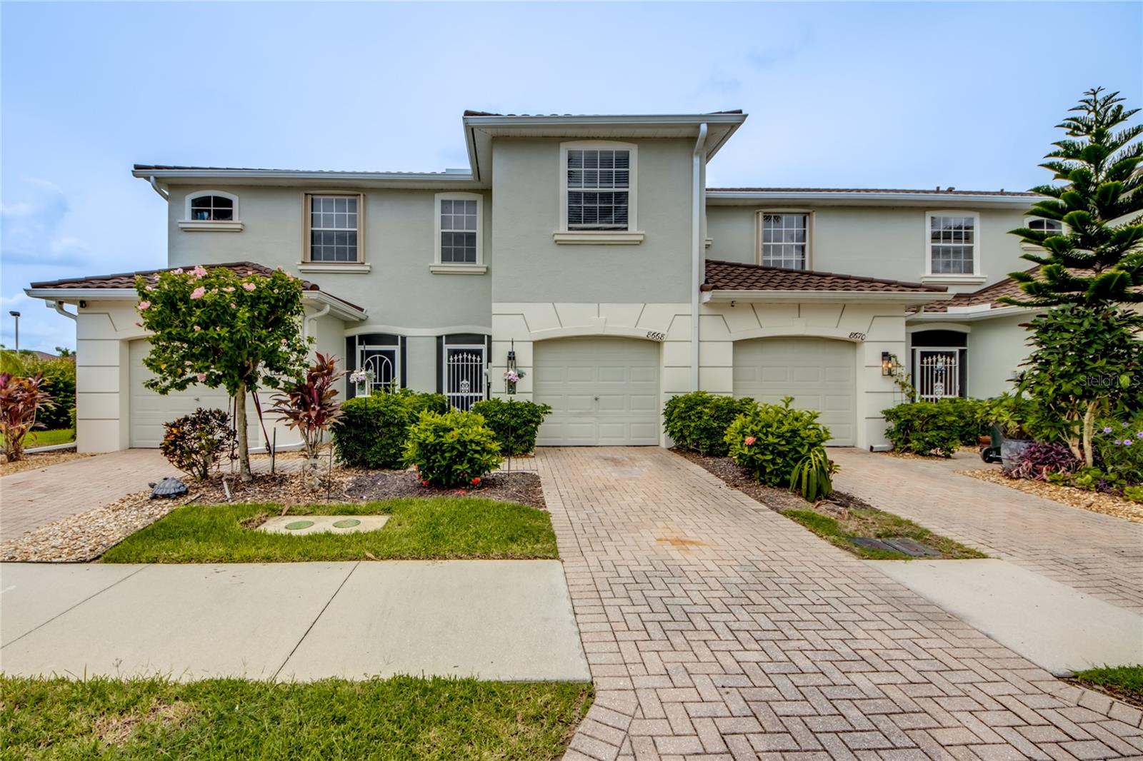 8668 Athena, Lehigh Acres, FL 33971