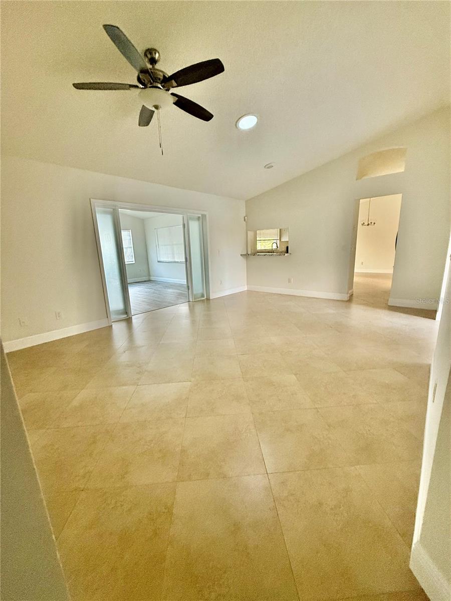 970 Amy Ridge, Kissimmee, FL 34747