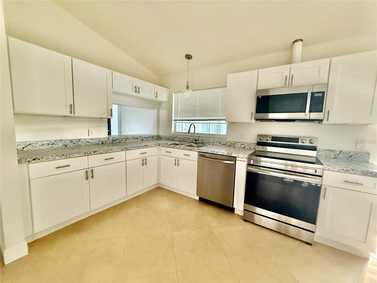 970 Amy Ridge, Kissimmee, FL 34747