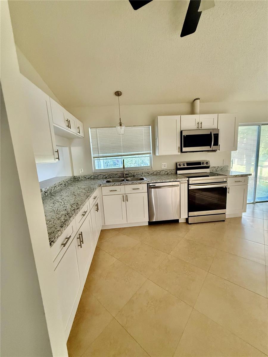 970 Amy Ridge, Kissimmee, FL 34747