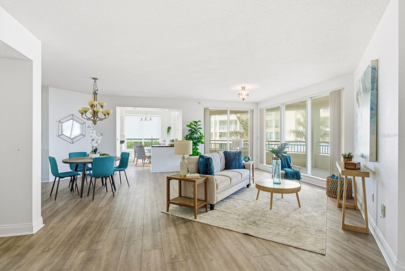 1170 Gulf Unit 305, Clearwater Beach, FL 33767