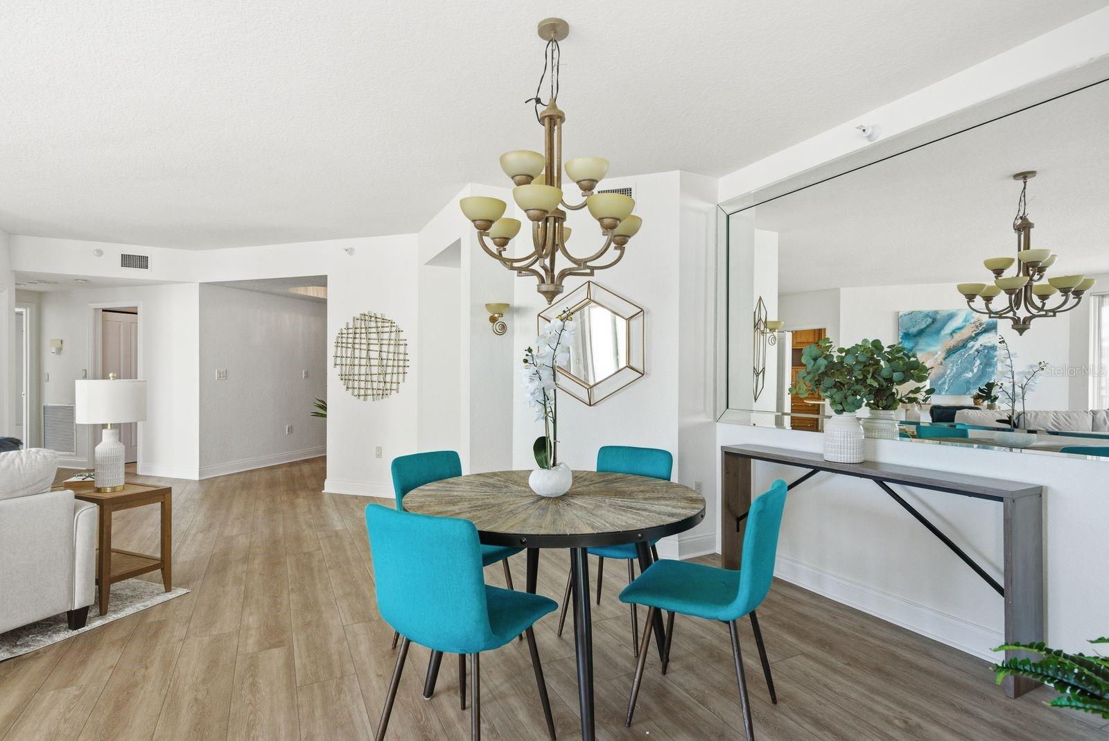 1170 Gulf Unit 305, Clearwater Beach, FL 33767