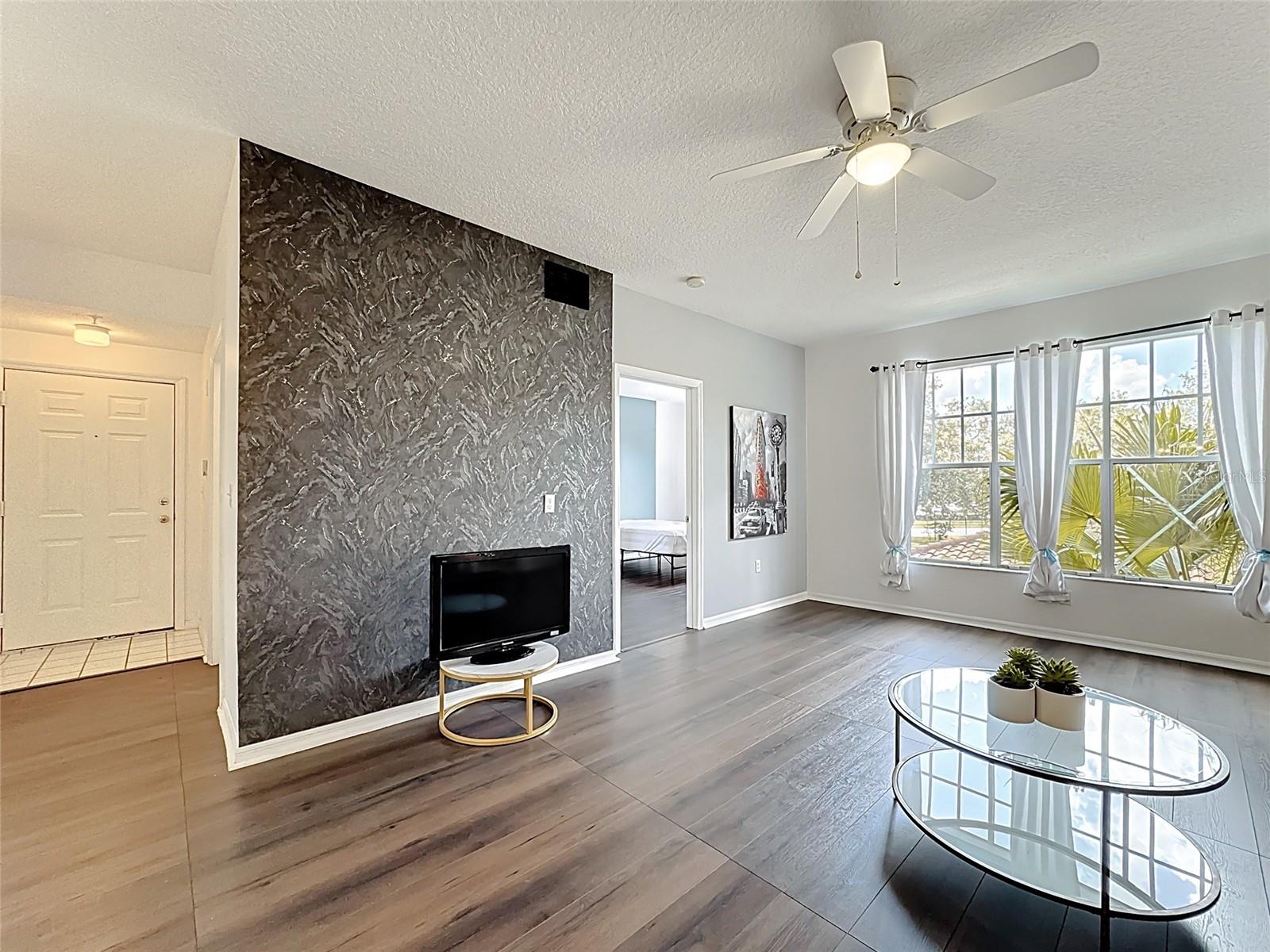 5548 Metrowest Unit 209, Orlando, FL 32811