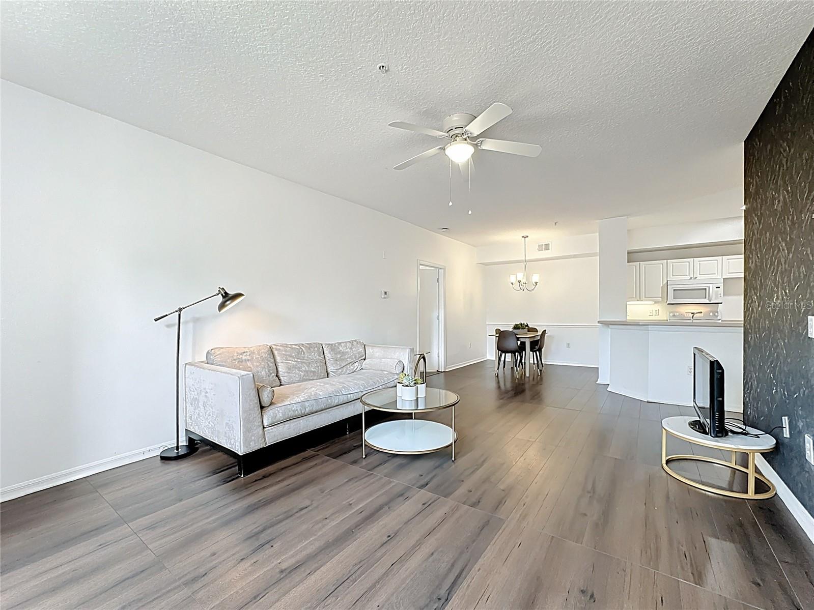 5548 Metrowest Unit 209, Orlando, FL 32811