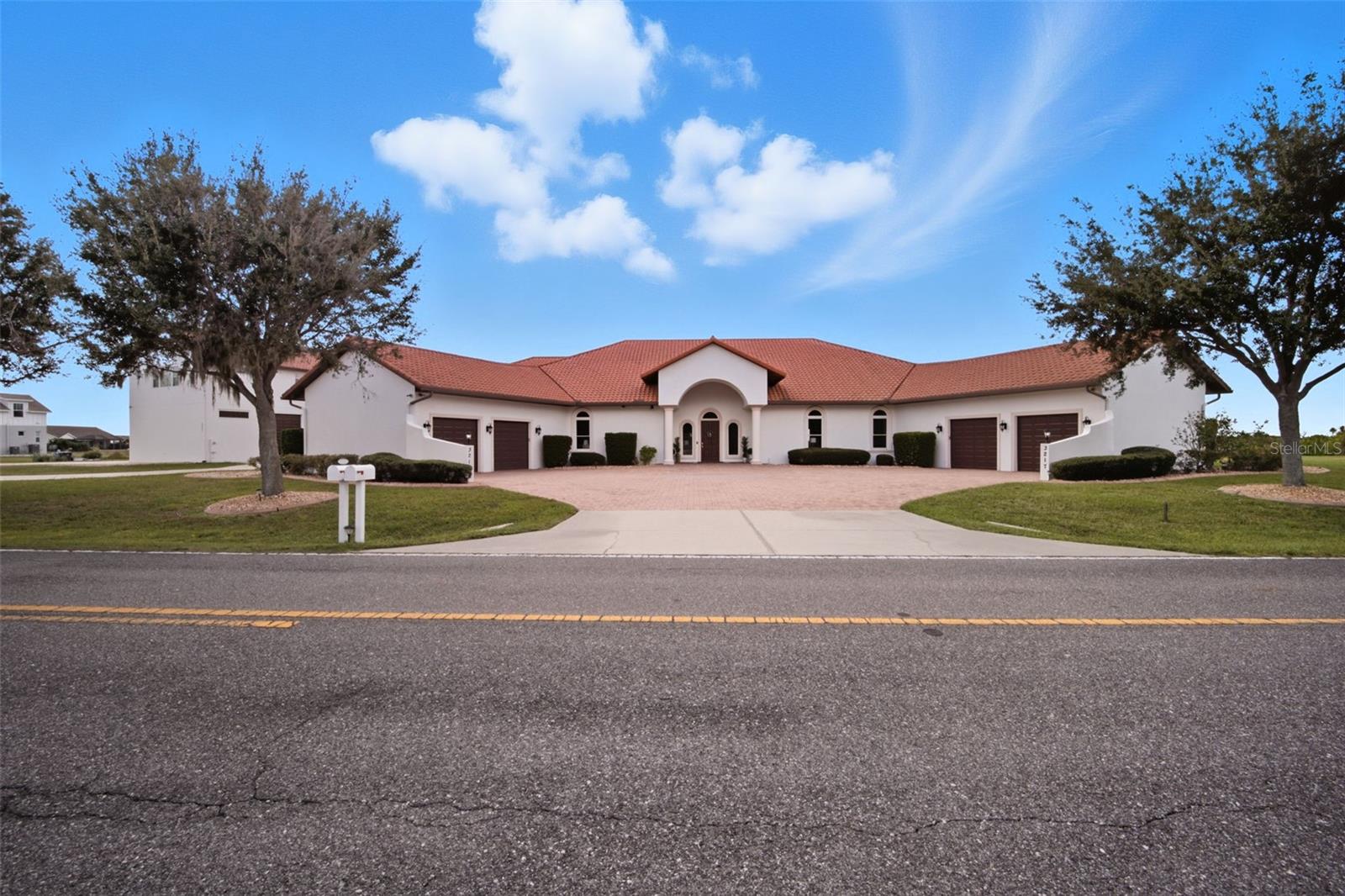 3215 Gulf City, Ruskin, FL 33570