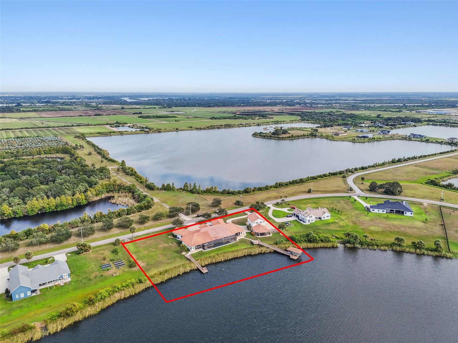 3215 Gulf City, Ruskin, FL 33570