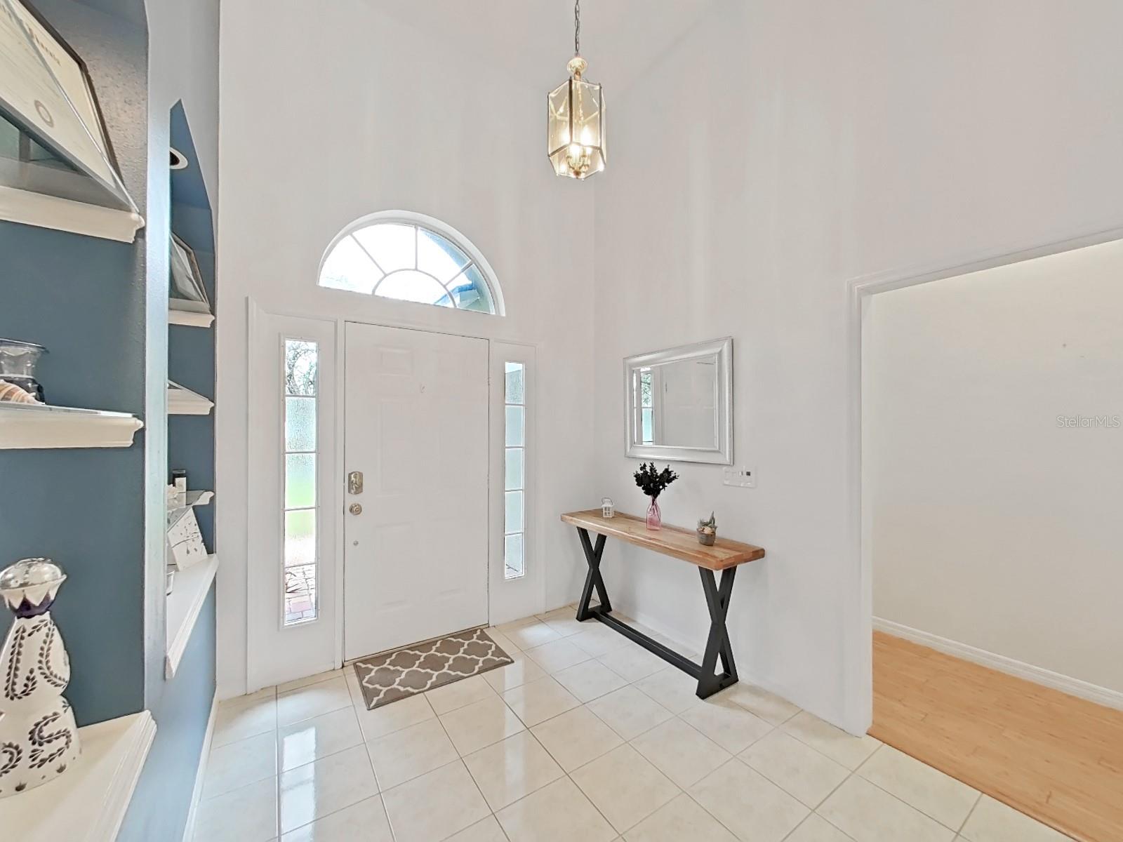 17307 Oak Ledge, Lutz, FL 33549