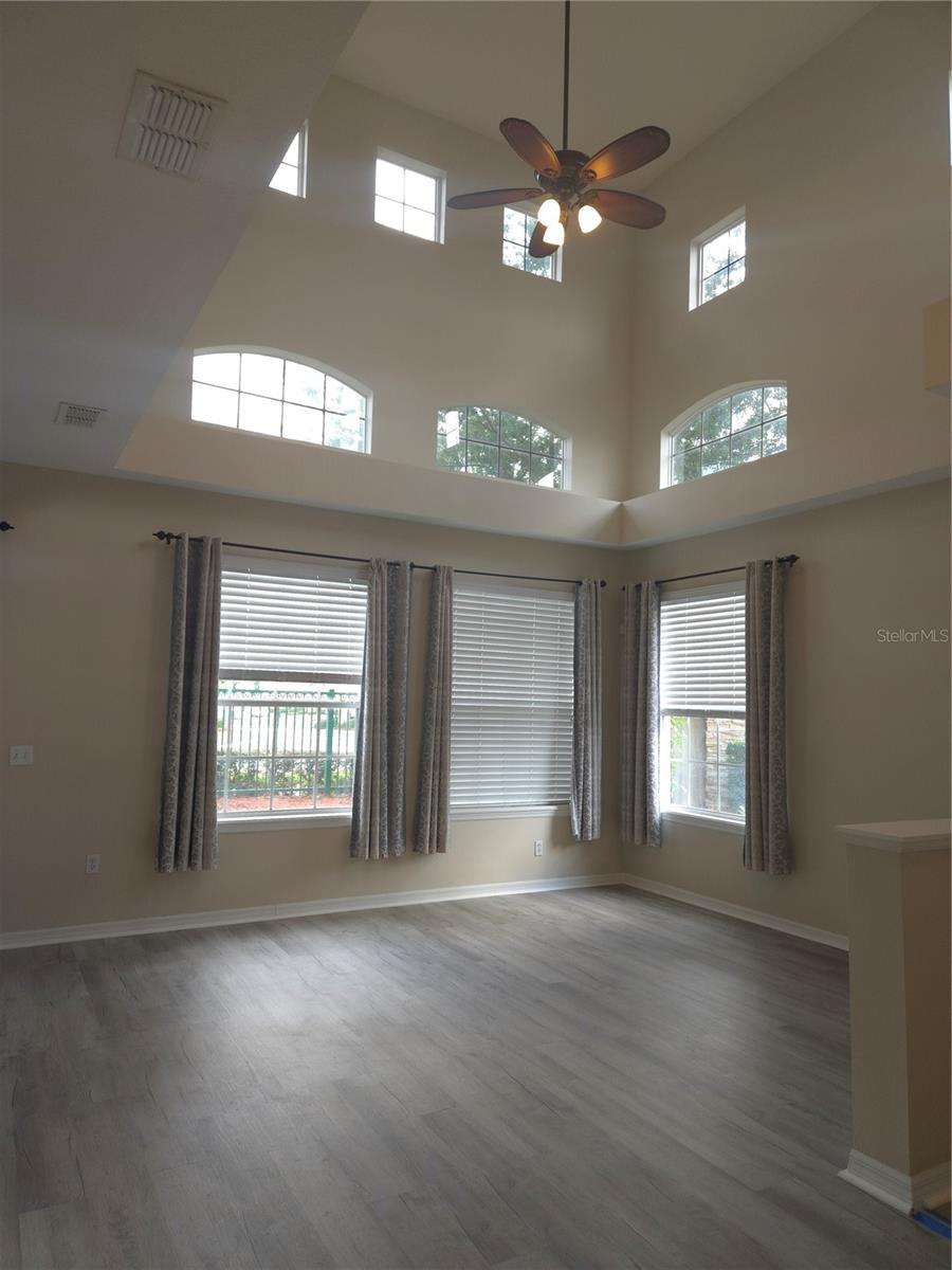 102 Monroe, Davenport, FL 33896