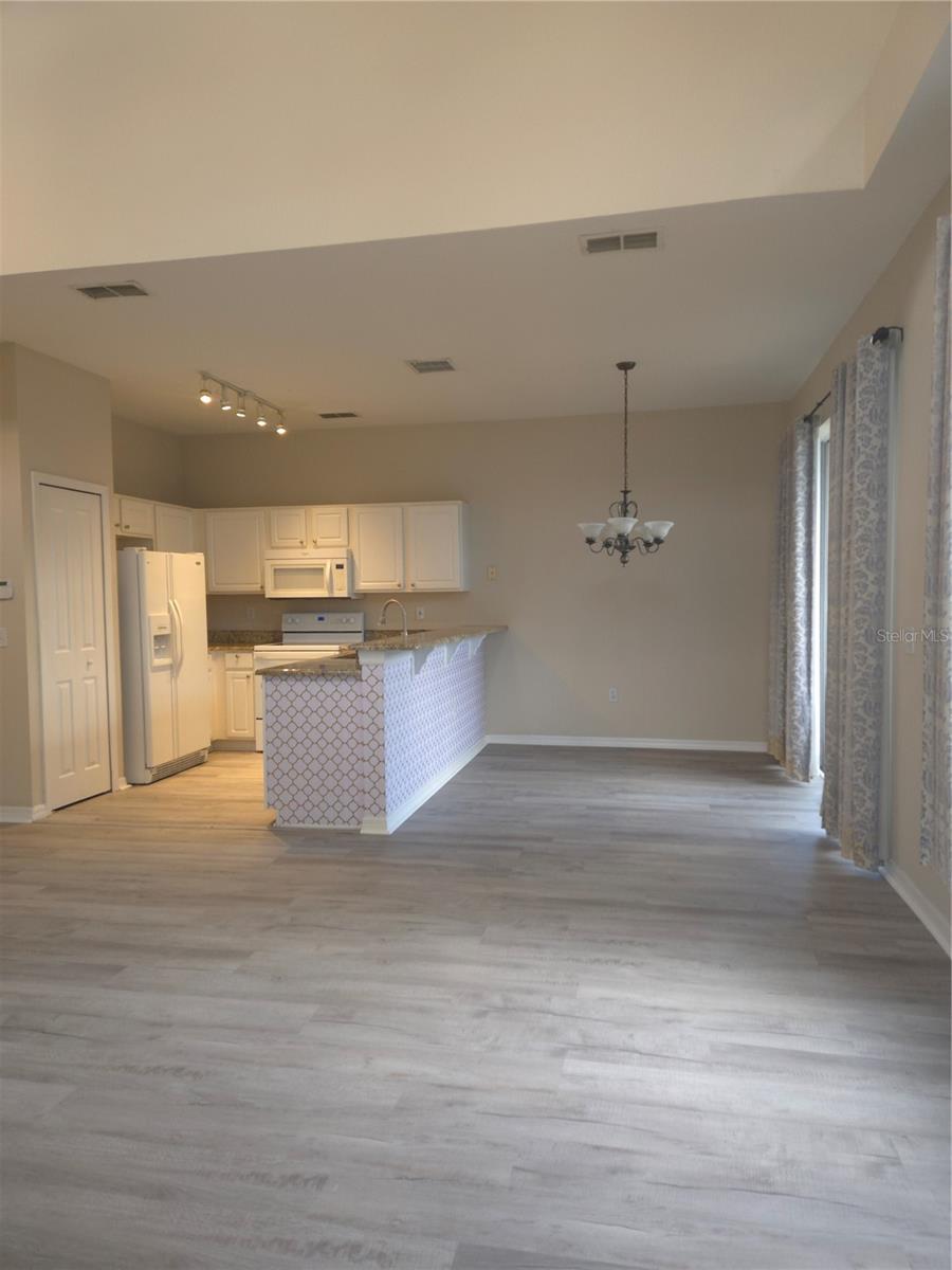 102 Monroe, Davenport, FL 33896