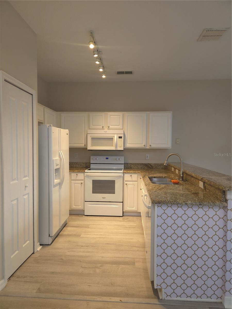 102 Monroe, Davenport, FL 33896