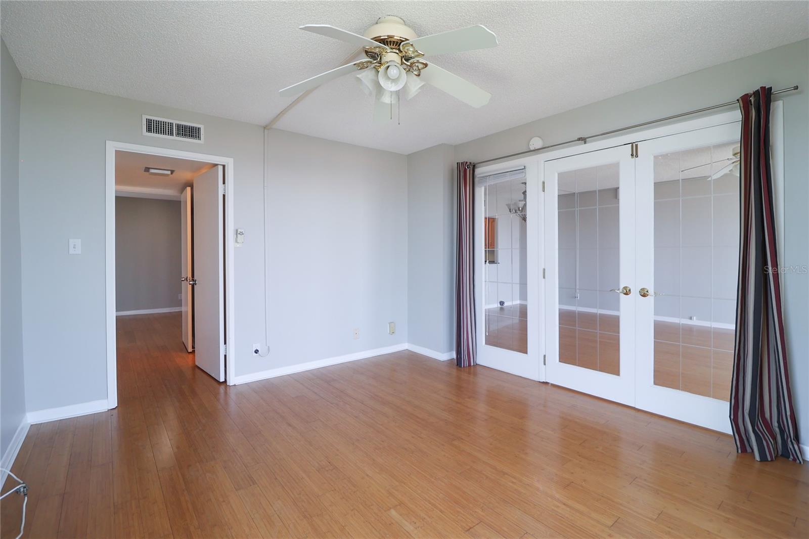 7400 Sun Island Unit 501, South Pasadena, FL 33707