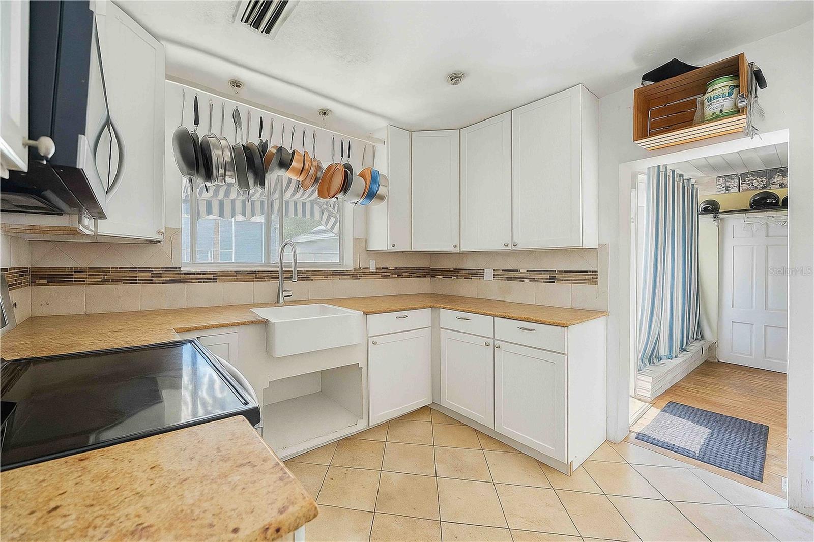 2507 Riverview, Bradenton, FL 34205