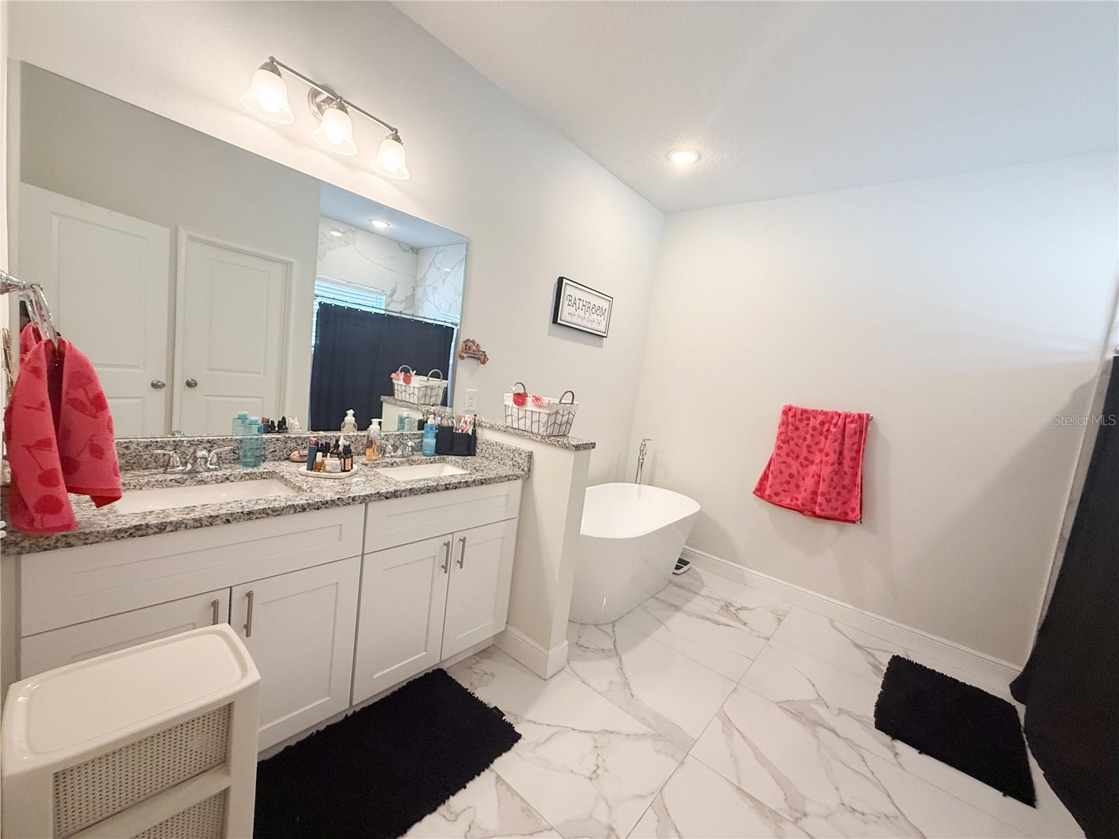 25 Zinnia, Kissimmee, FL 34759