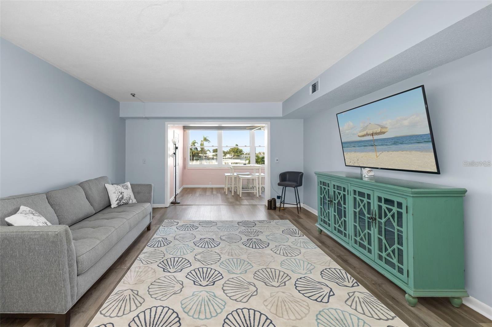 1868 Shore Unit 207, South Pasadena, FL 33707