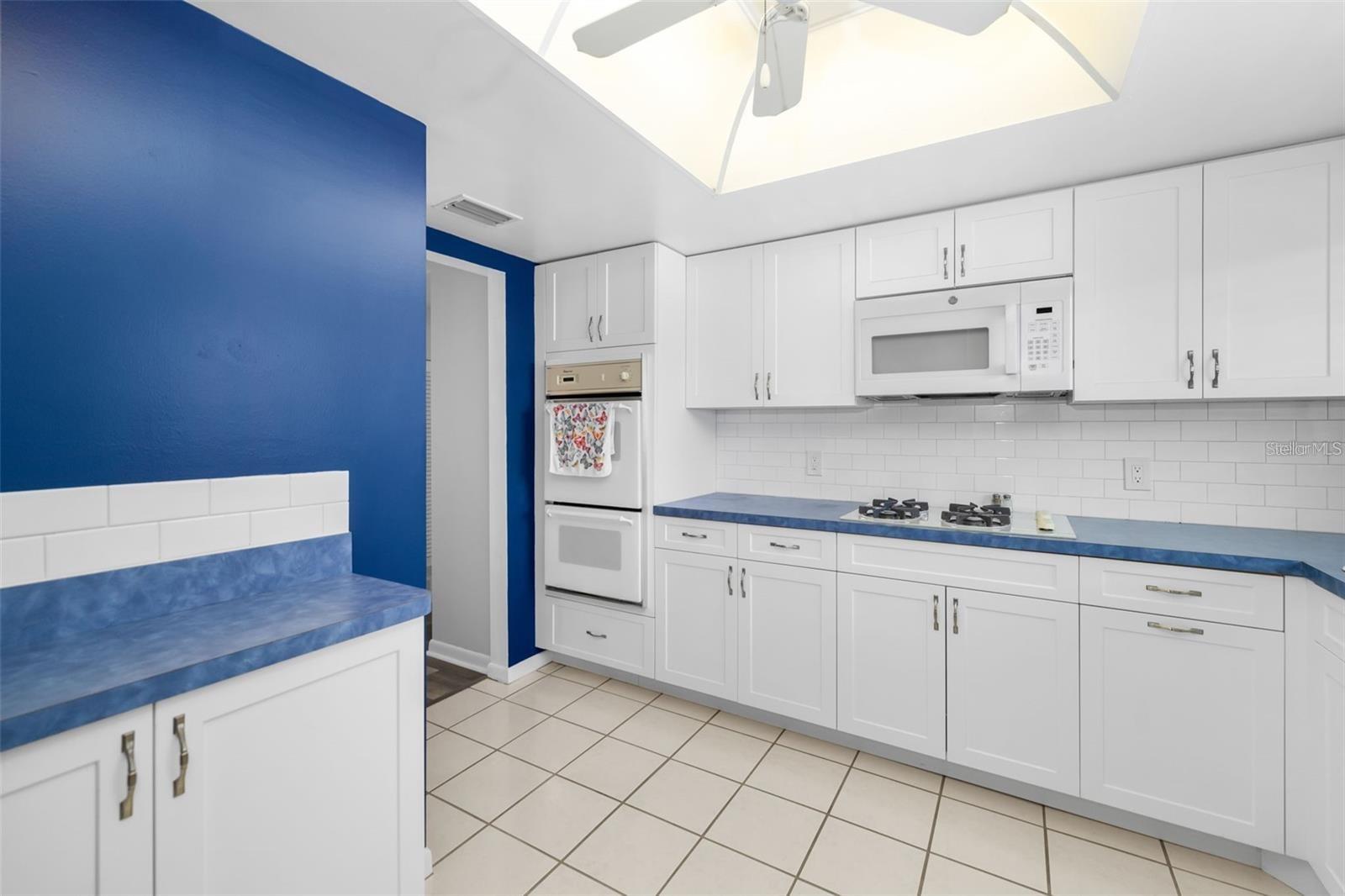 1868 Shore Unit 207, South Pasadena, FL 33707
