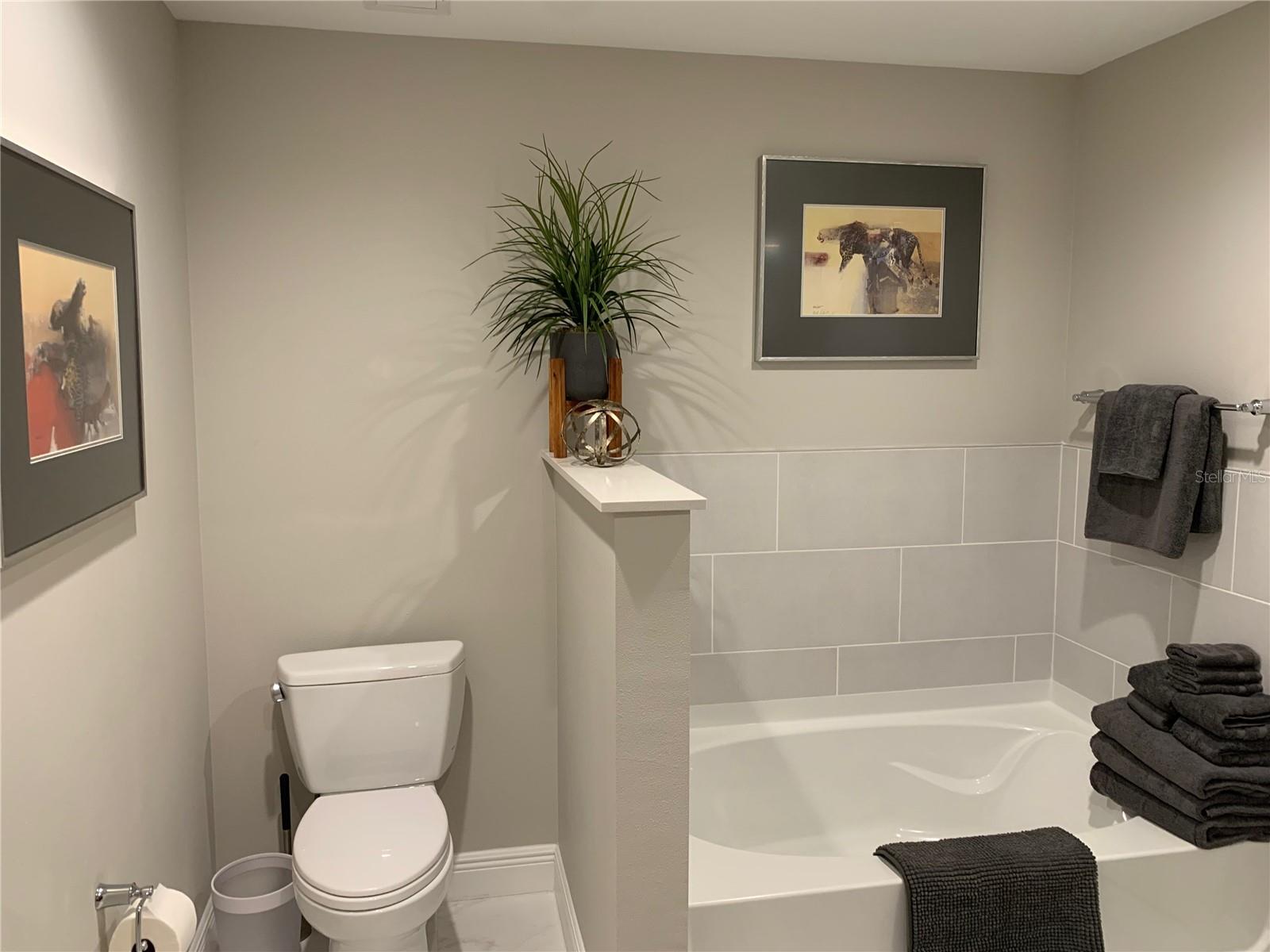 16300 County Road 455 Unit 602, Montverde, FL 34756