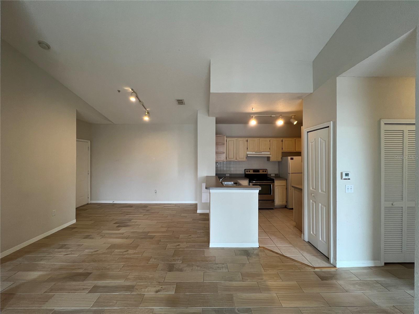 2537 Maitland Crossing Unit 308, Orlando, FL 32810