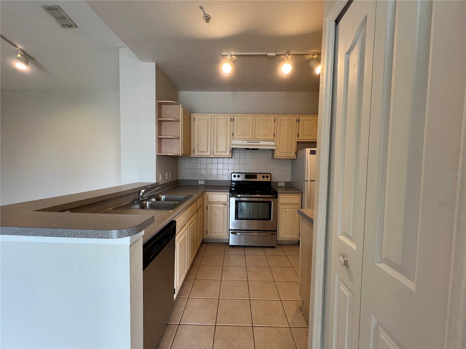 2537 Maitland Crossing Unit 308, Orlando, FL 32810