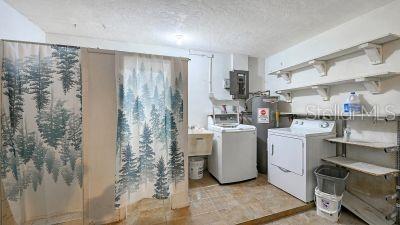 1104 Fruitland Ave., Bradenton, FL 34207