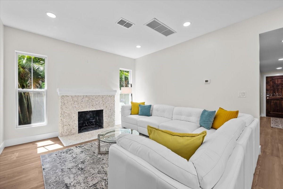 219 Missouri, Clearwater, FL 33755