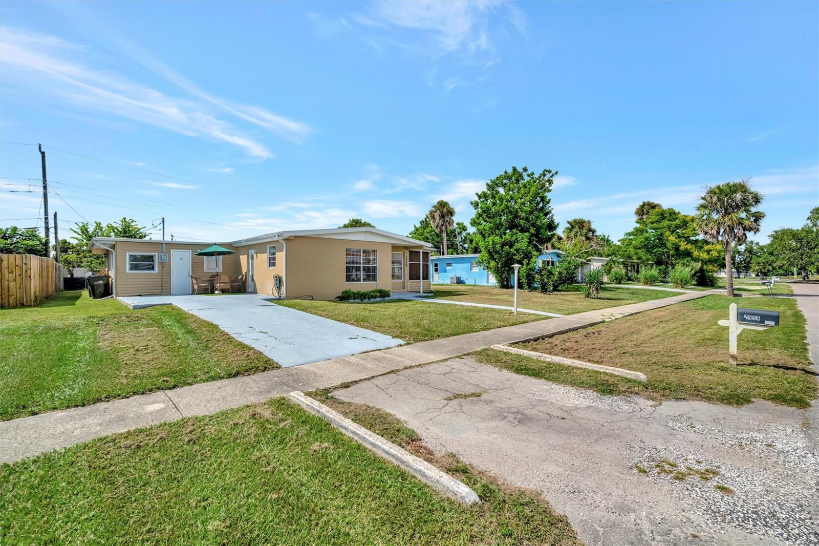 7959 Hyde Park, North Port, FL 34287