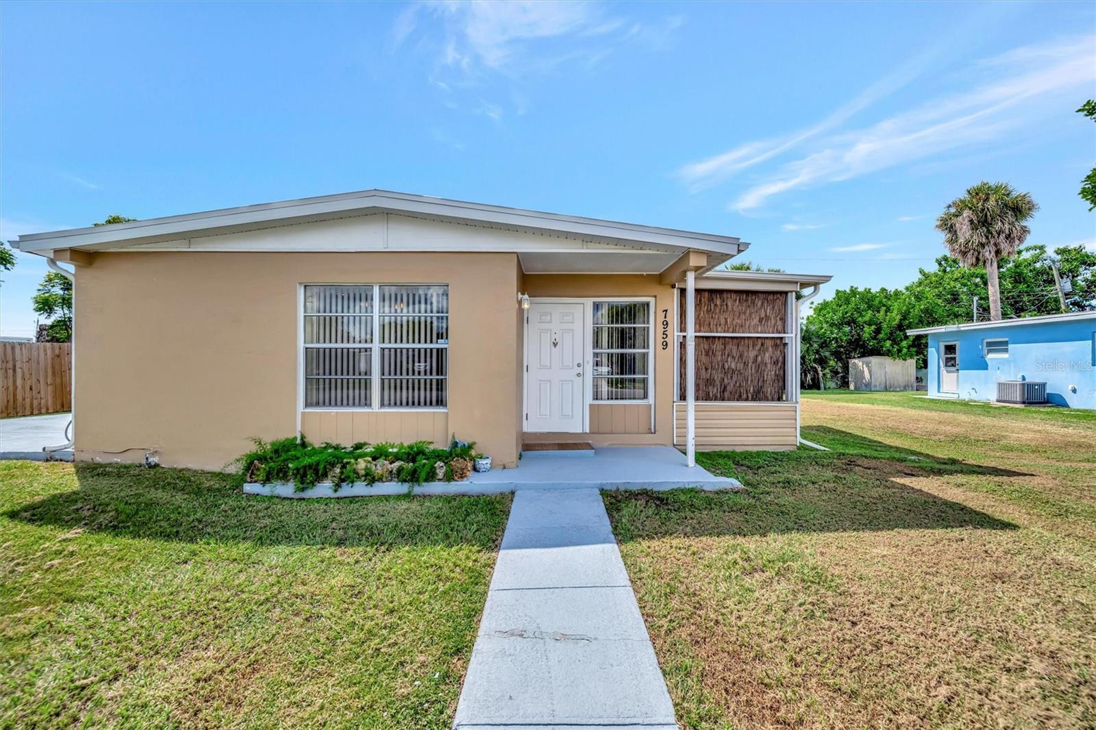 7959 Hyde Park, North Port, FL 34287