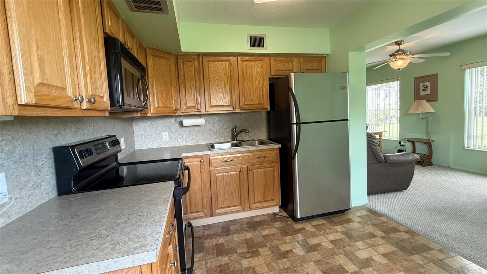 2460 Canadian Unit 48, Clearwater, FL 33763
