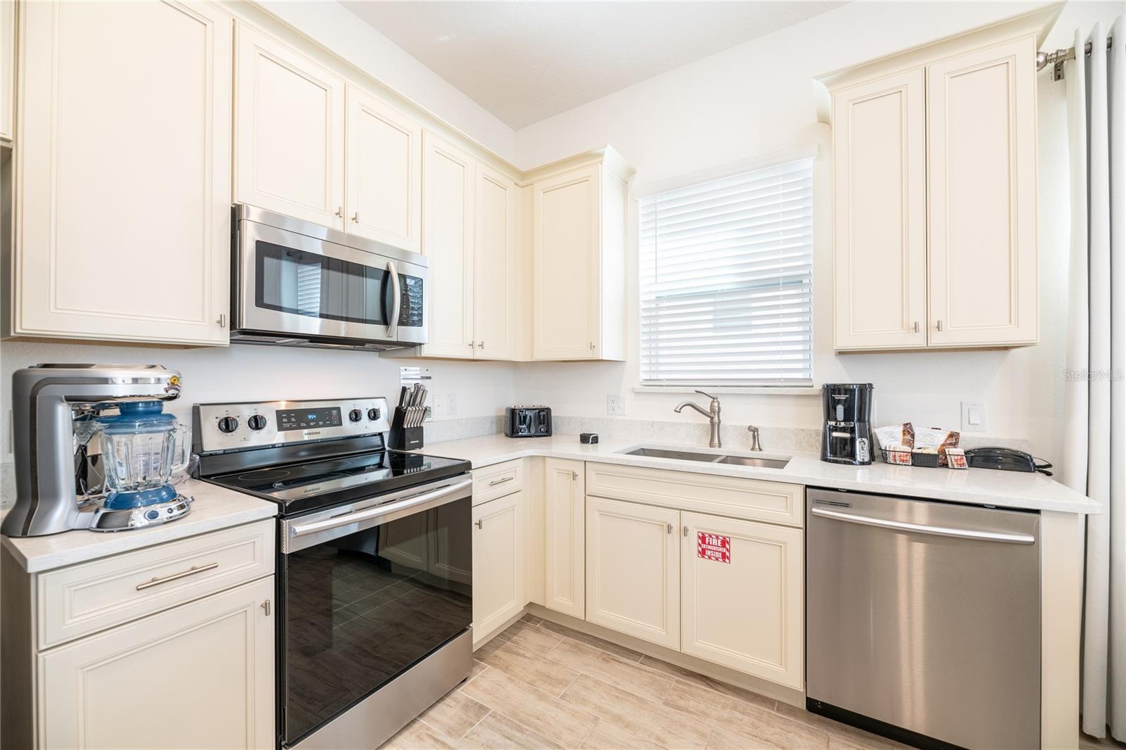 2956 Salted Rim, Kissimmee, FL 34747