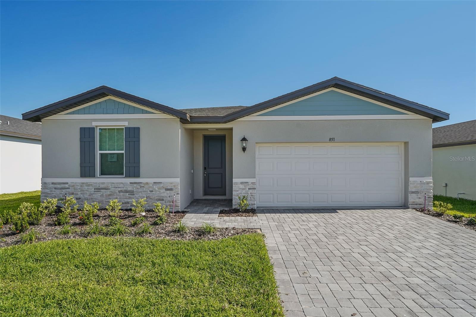 855 Sunshower, Lady Lake, FL 32159